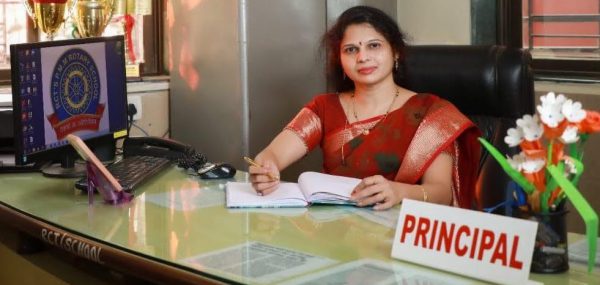Mrs. Sangeeta Jagdale – Principal